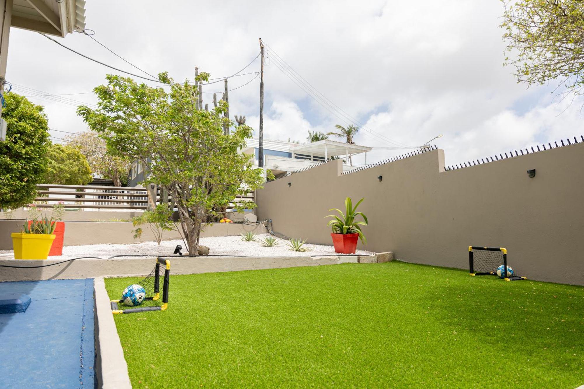 Villa Familiewoning Met Prive Zwembad Willemstad Exterior foto